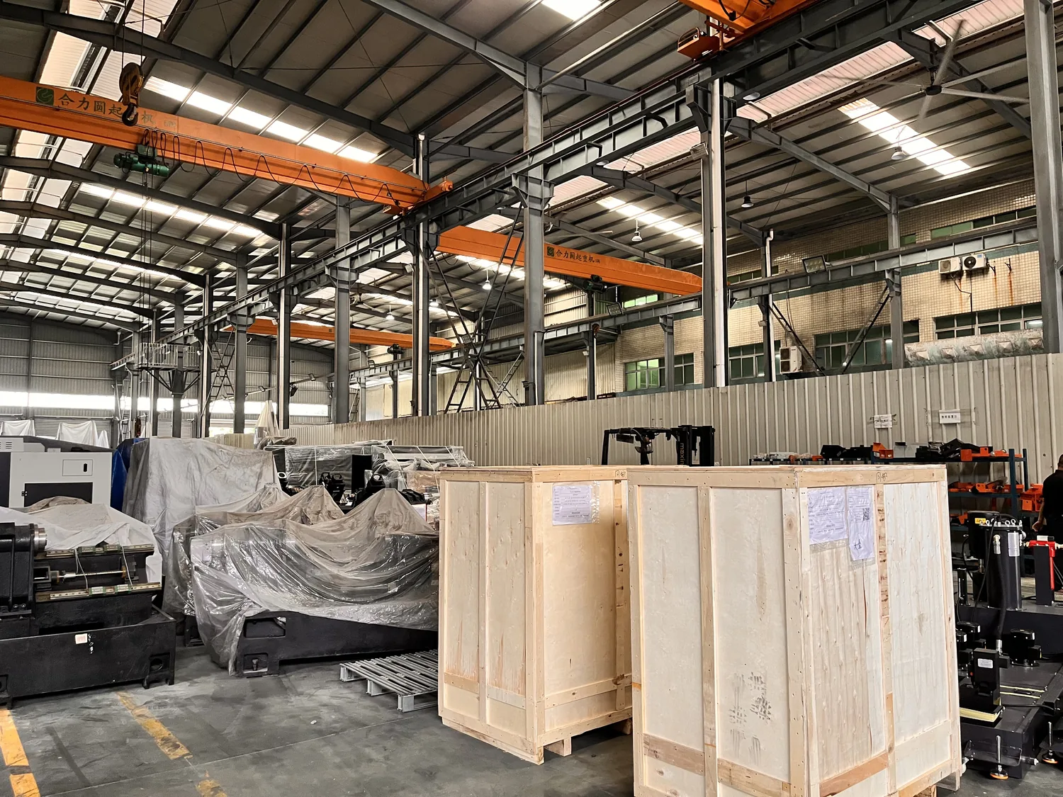 Gantry-Type Vertical Turn-Mill-Grinding Centers