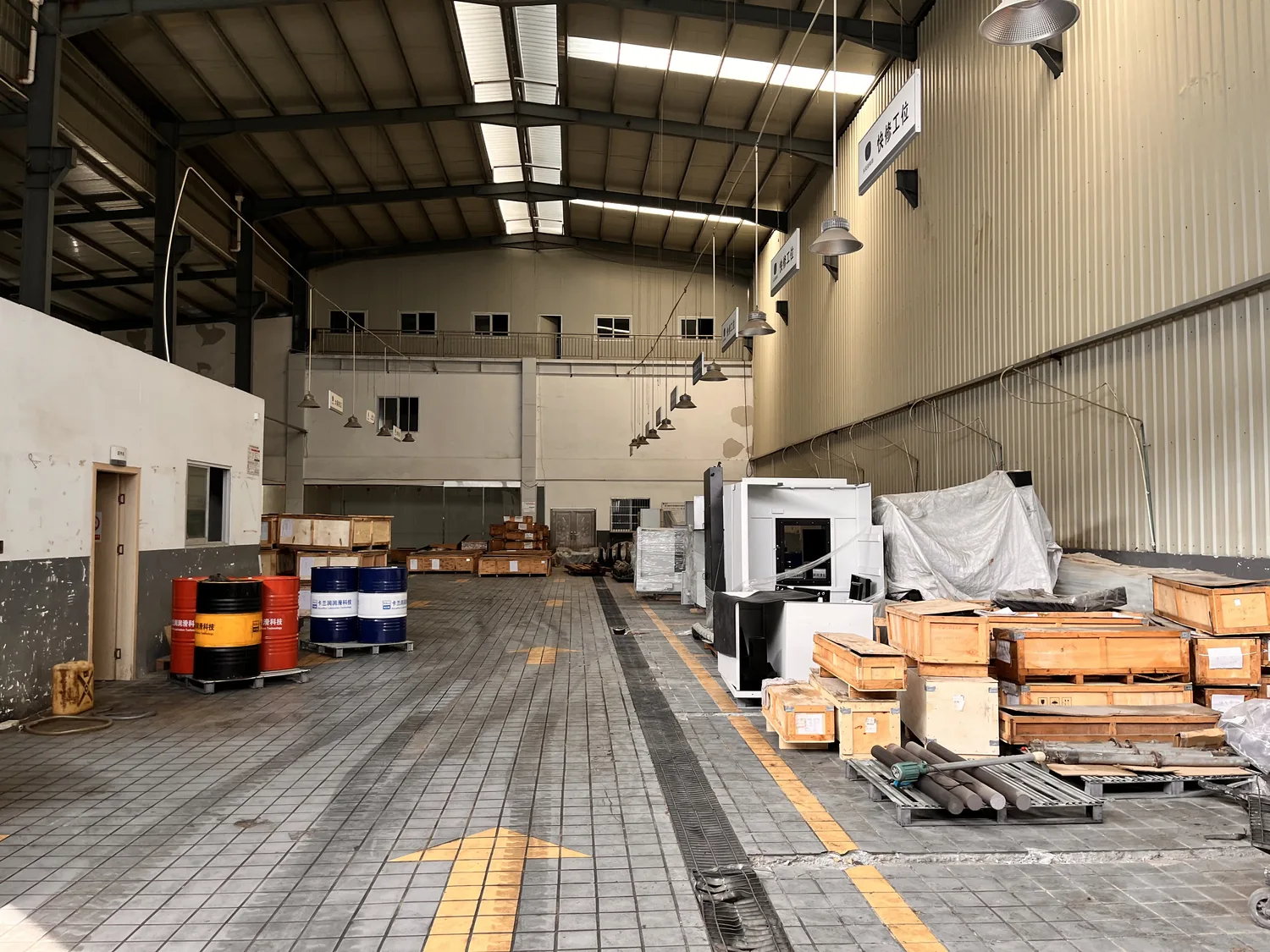 WISEECNC factory lane and assembly area